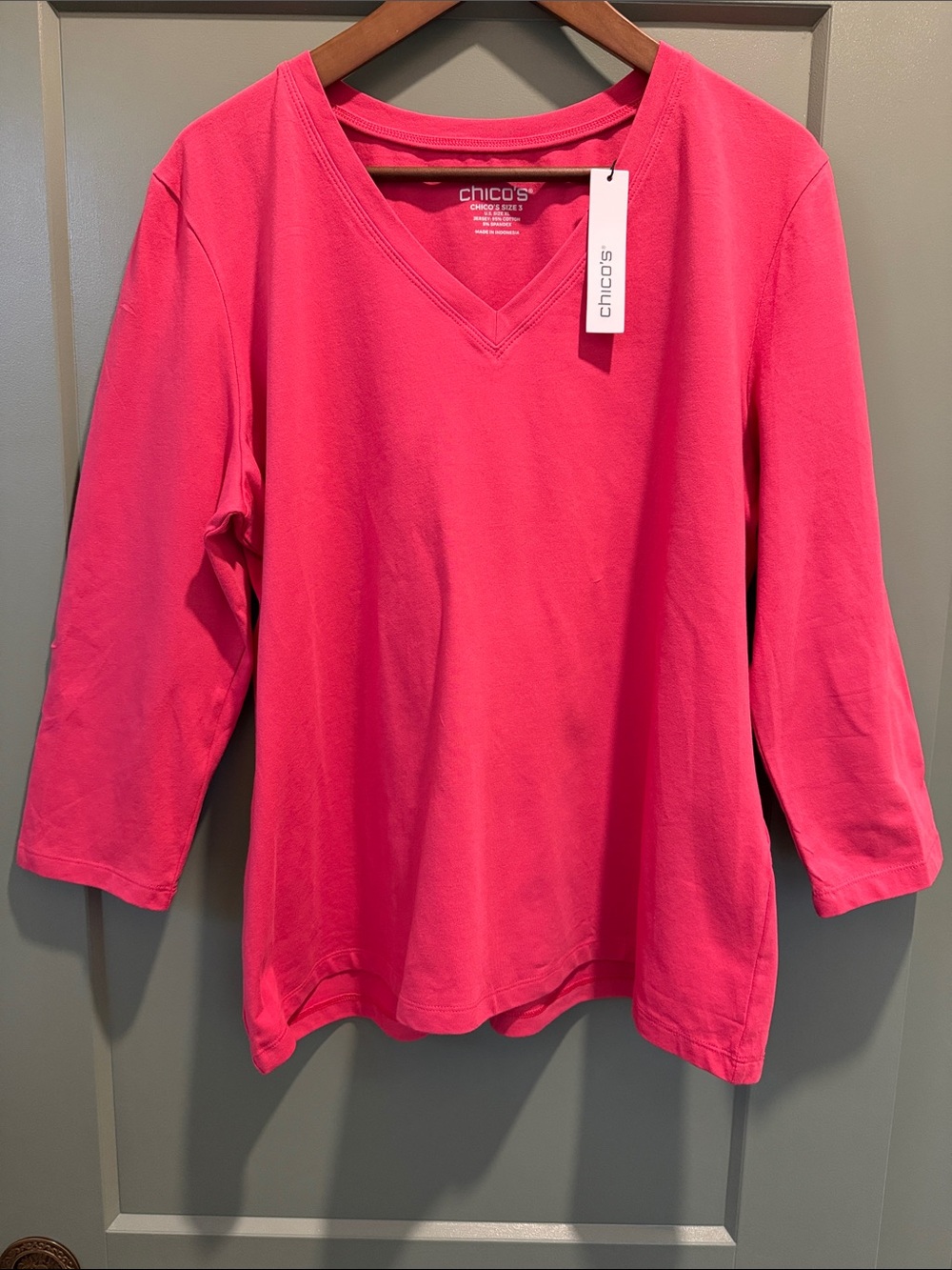 Chico's Cotton Stretch V-Neck 3/4 Sleeve Tee - NWT